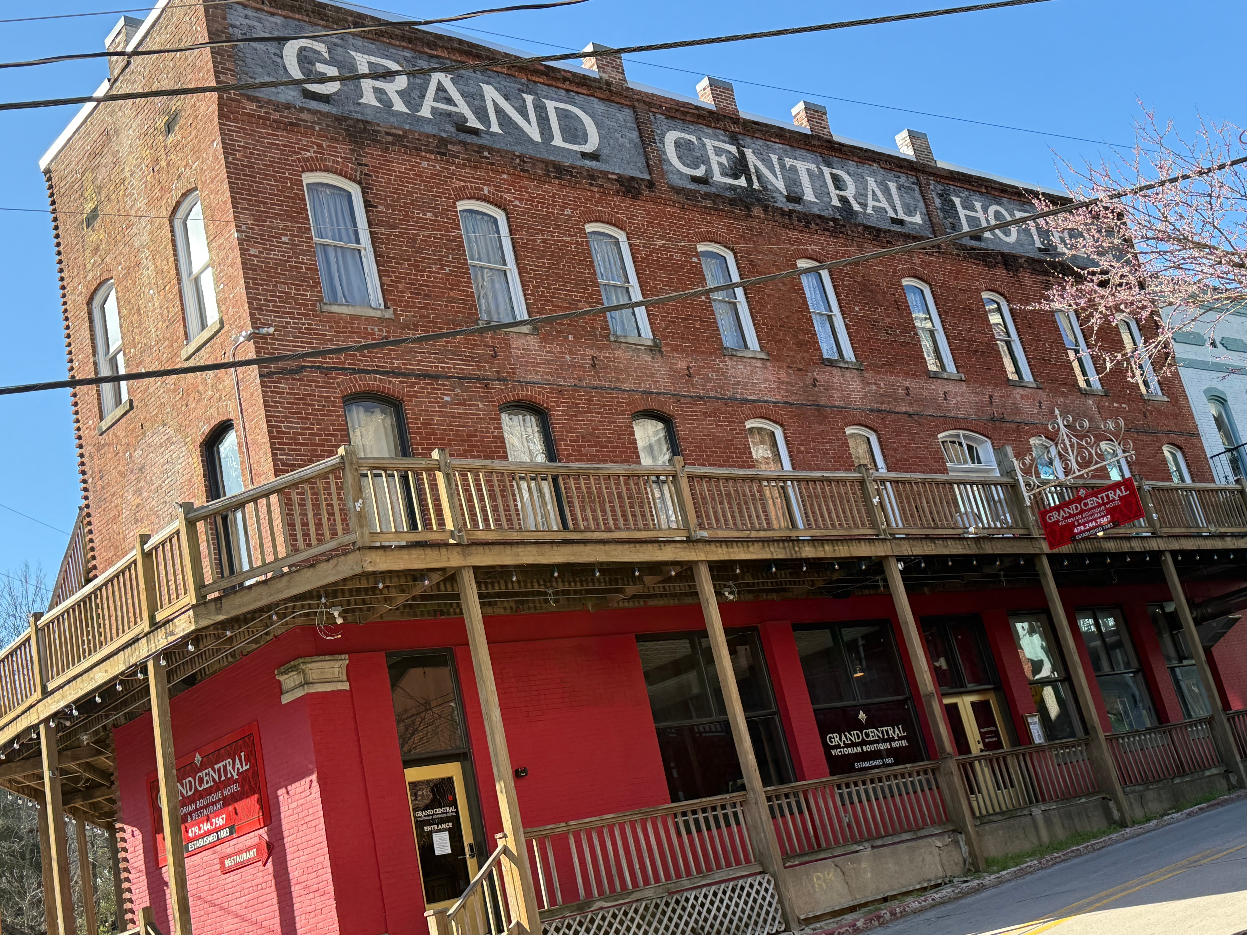 Grand Central Hotel and Restaurant in Eureka Springs