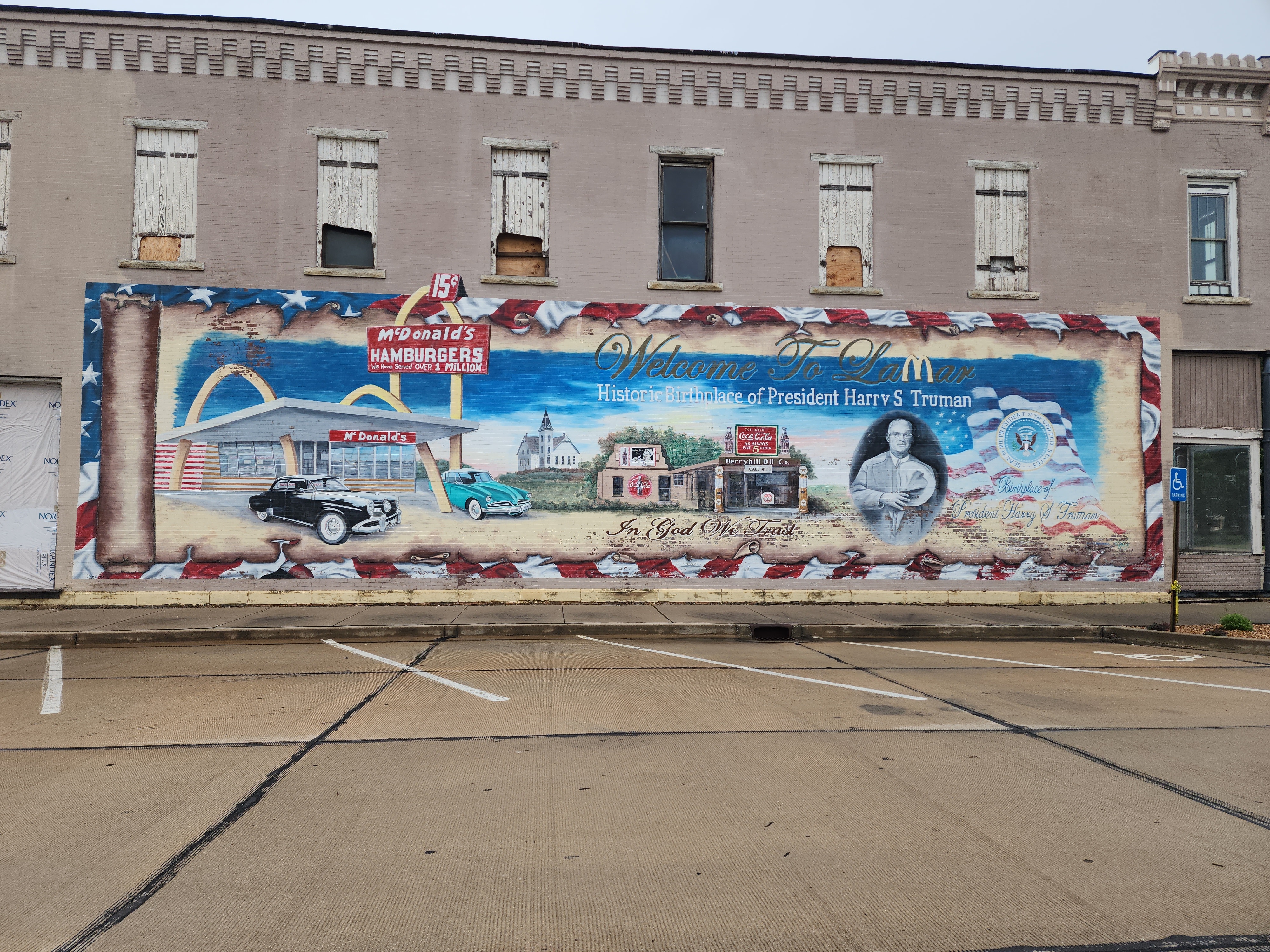 Lamar Welcome Mural Featuring Harry S. Truman
